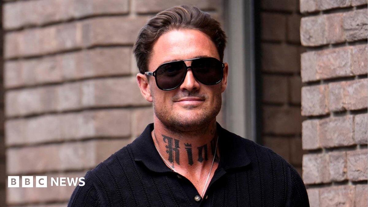 Image for Stephen Bear Returns to Prison After Admitting Harassment Charge Involving Georgia Harrison