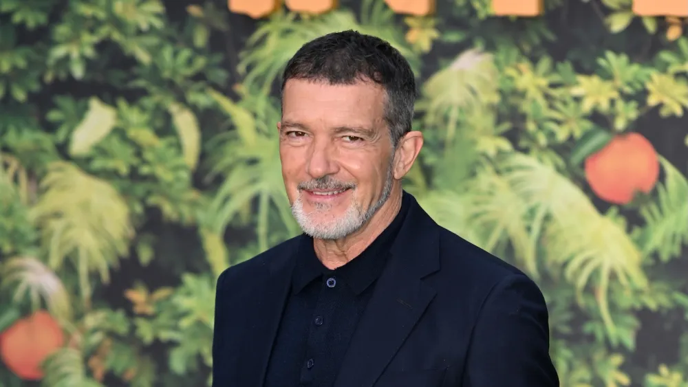 Image for Antonio Banderas on Why Hollywood Was Never Home for Good: ‘A Sense of Provisionality’