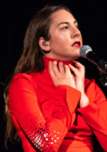 Este Haim