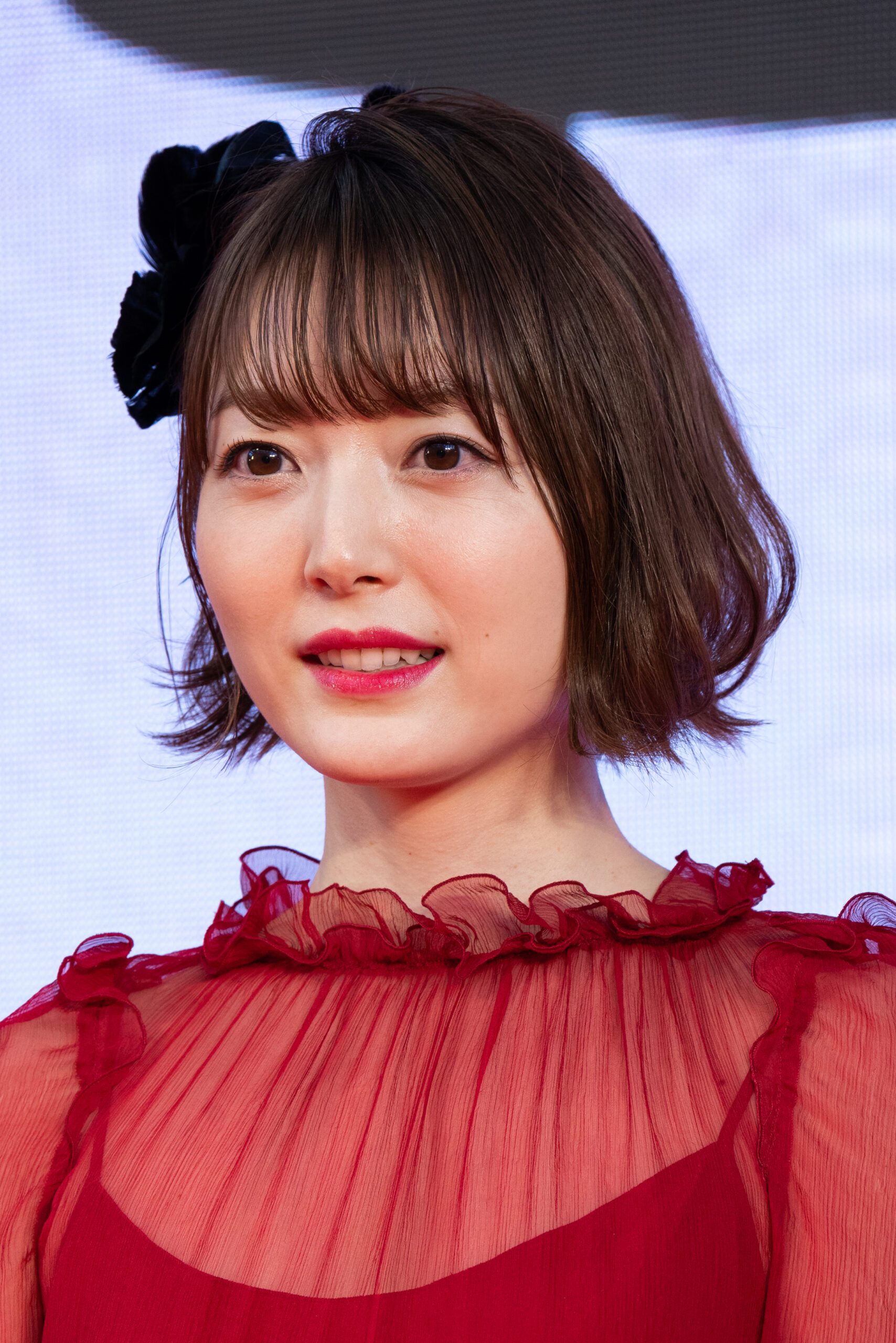 Kana Hanazawa