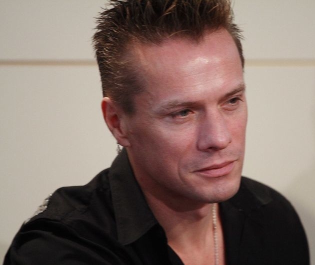 Larry Mullen Jr