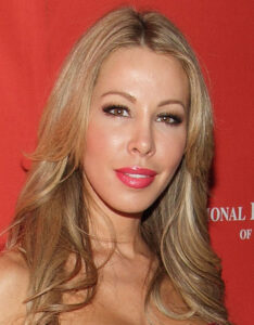 Lisa Hochstein