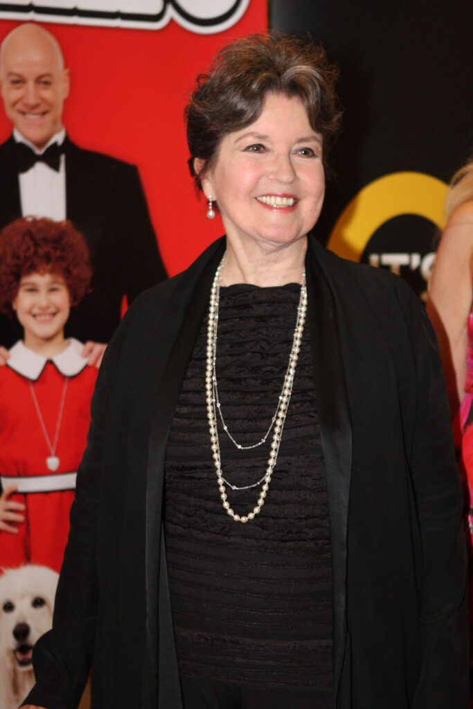 Lorraine Bayly