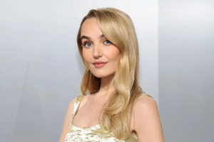 Chloe Fineman